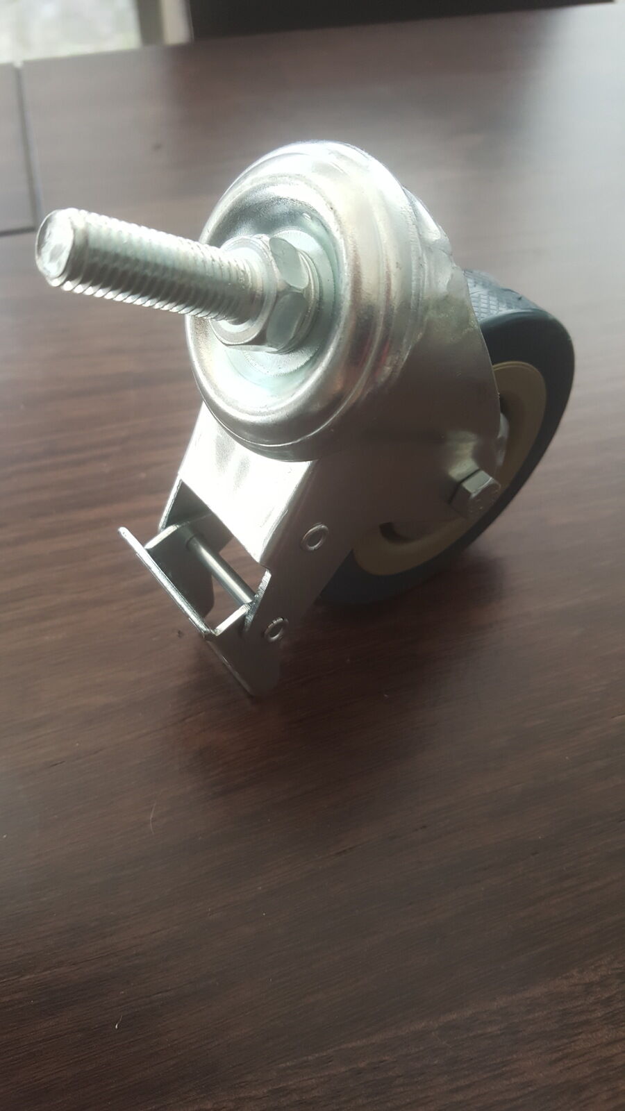 Metal Rubber Wheels 75mm - Able to Brake - 4 Per Set