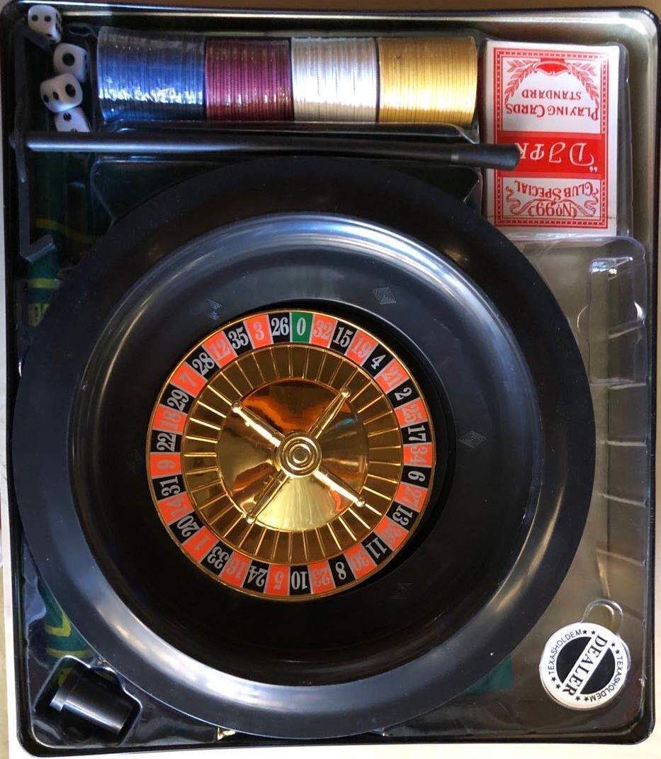 NEW! 5 in 1 Casino Games Set Roulette,Poker, Black Jack, Craps, has Chips,Mats, Dices, Cards