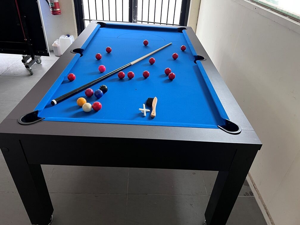 PICK UP - 7FT POOL TABLE SNOOKER BILLIARD TABLE WITH DINING TABLE TOP